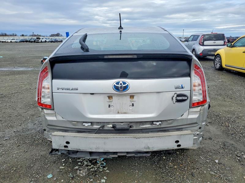 Photo 6 from auction – 2012 TOYOTA PRIUS with VIN JTDKN3DU0C1535224