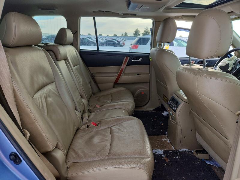 Photo 11 from auction – 2008 TOYOTA HIGHLANDER with VIN JTEES42A382108136