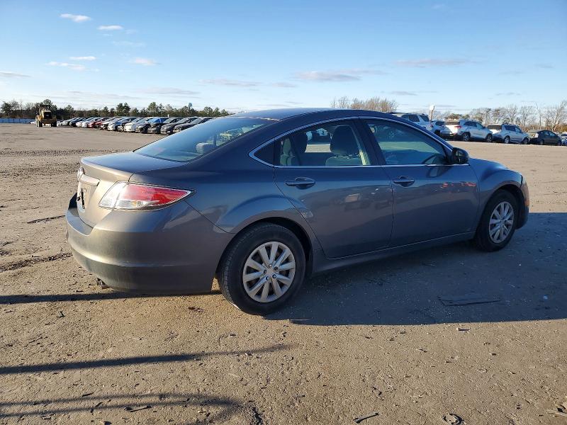 Photo 3 from auction – 2010 MAZDA 6 I with VIN 1YVHZ8BH7A5M07418