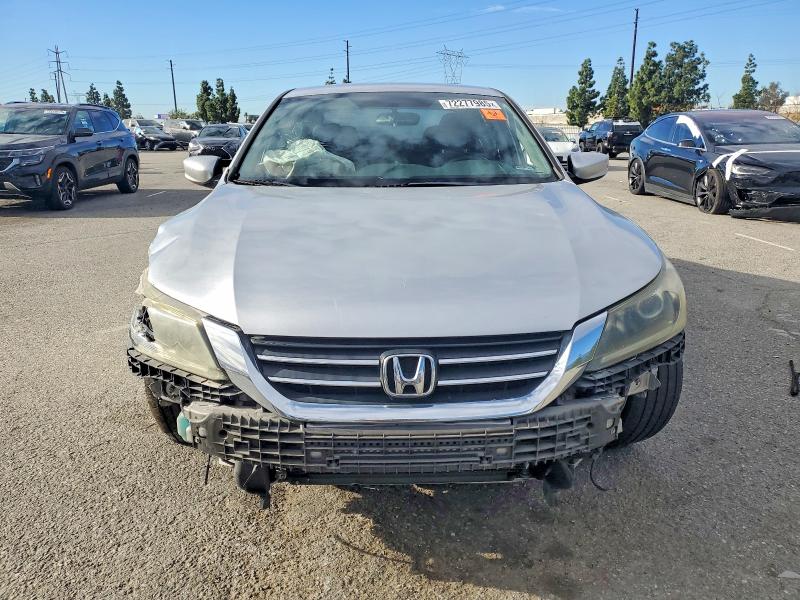 Photo 5 from auction – 2014 HONDA ACCORD with VIN 1HGCR2F52EA059801