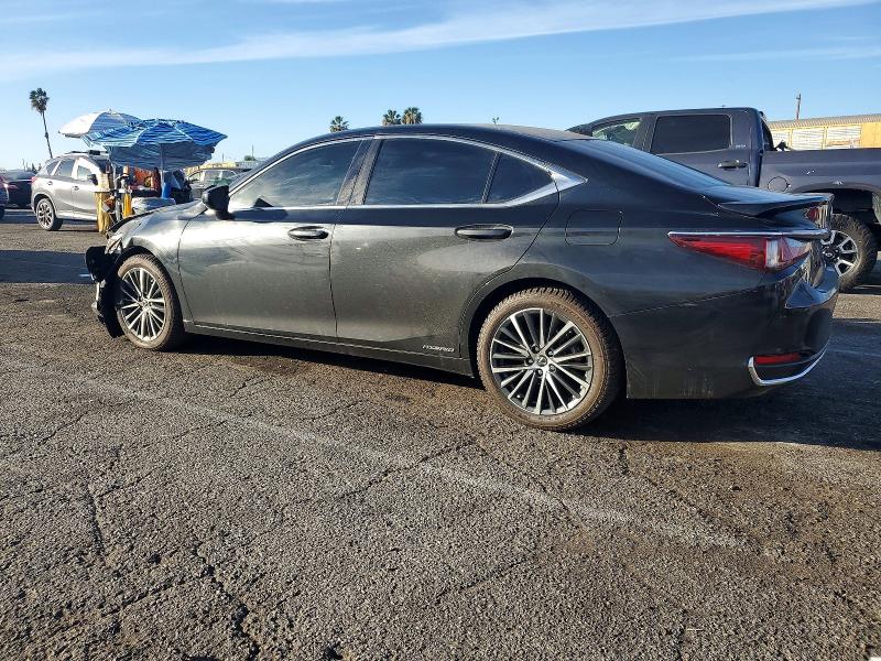 Photo 2 from auction – 2022 LEXUS ES 300H BA with VIN 58ADA1C17NU021411
