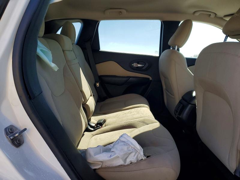 Photo 11 from auction – 2017 JEEP CHEROKEE with VIN 1C4PJLCB0HW526650