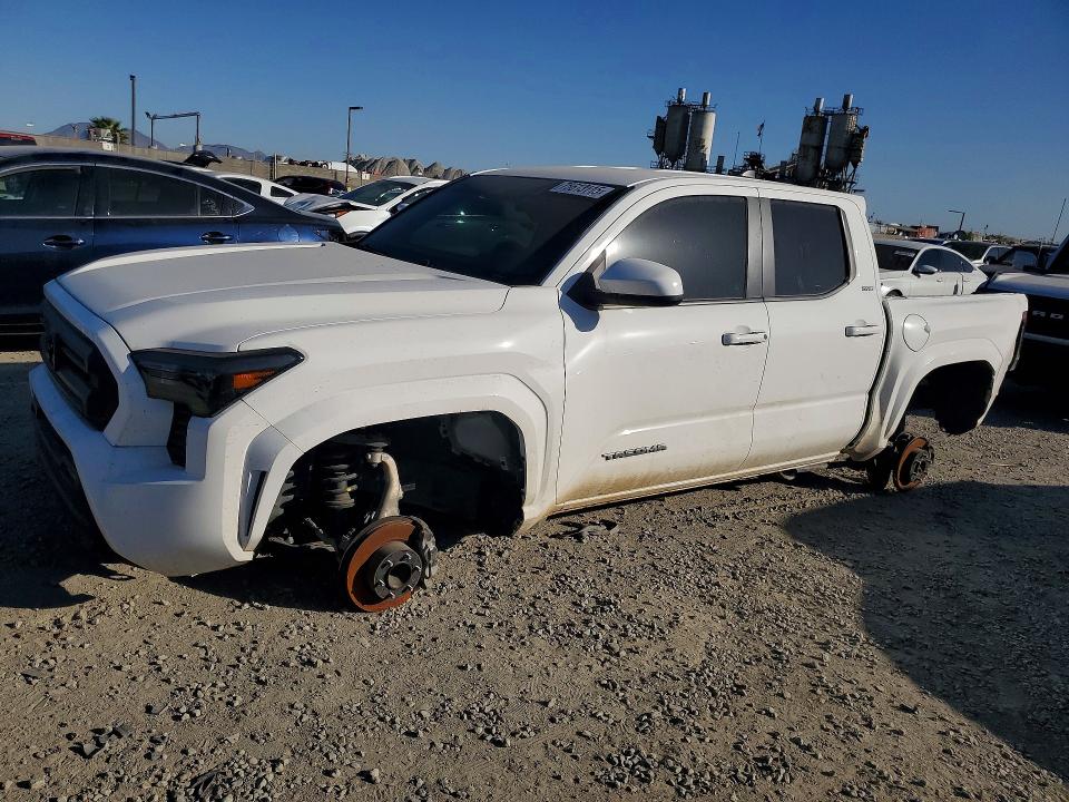 TOYOTA TACOMA 2024 with VIN 3TYKB5FN5RT000108 - Photo from auction