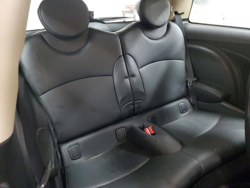 Photo 10 from auction – 2012 MINI COOPER S with VIN WMWSV3C54CTY19046