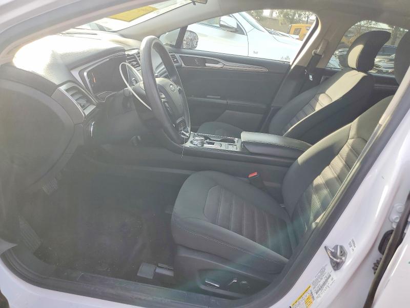Photo 7 from auction – 2017 FORD FUSION with VIN 3FA6P0H74HR221724