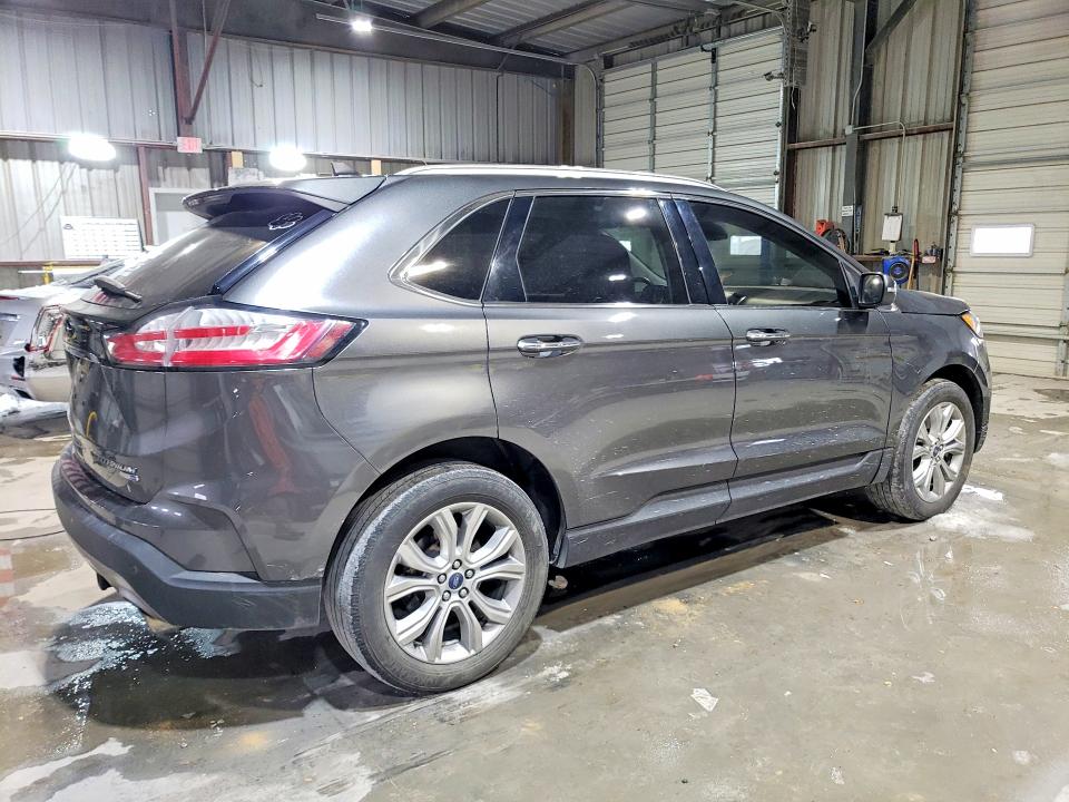 Photo 3 from auction – 2019 FORD EDGE TITAN with VIN 2FMPK4K98KBB89067