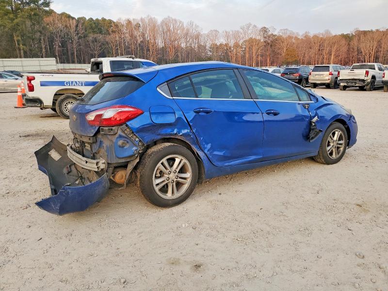 Photo 3 from auction – 2017 CHEVROLET CRUZE with VIN 3G1BE6SM2HS583181