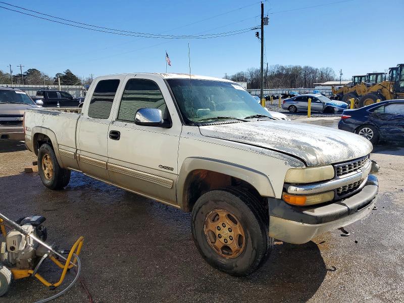Photo 4 from auction – 2002 CHEVROLET SILVERADO with VIN 2GCEK19T021376059