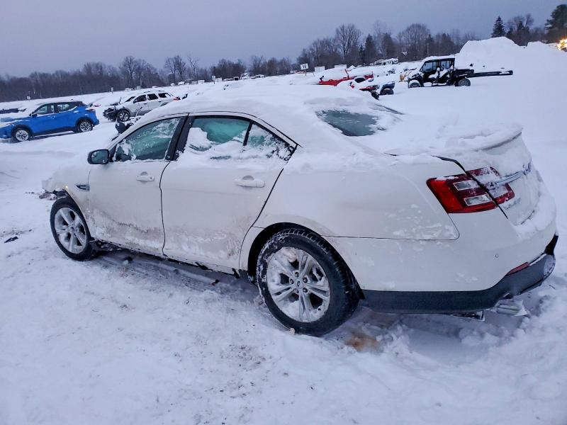صورة رقم 2 من المزاد - 2015 FORD TAURUS مع VIN 1FAHP2H89FG201986