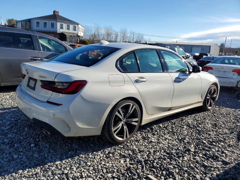 Photo 3 from auction – 2022 BMW 330XI with VIN 3MW5R7J08N8C27952