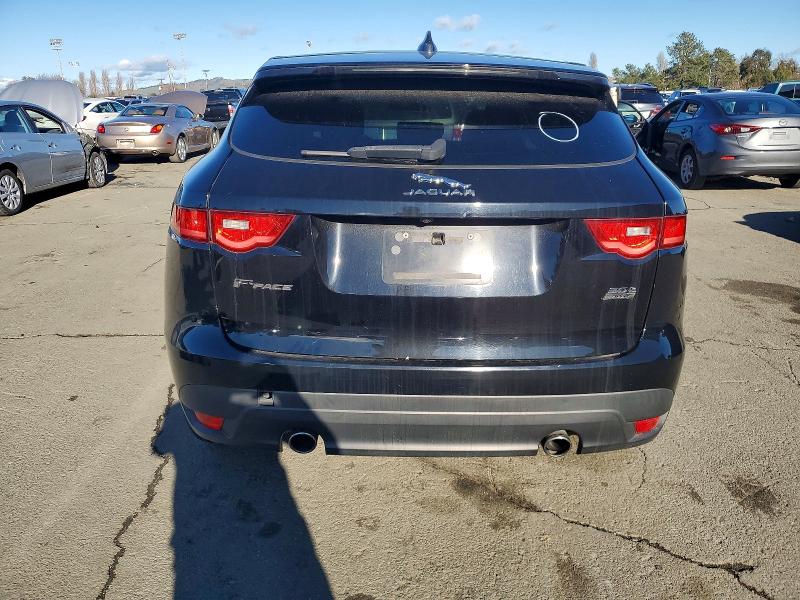 Photo 6 from auction – 2018 JAGUAR F-PACE PRE with VIN SADCJ2GXXJA203731