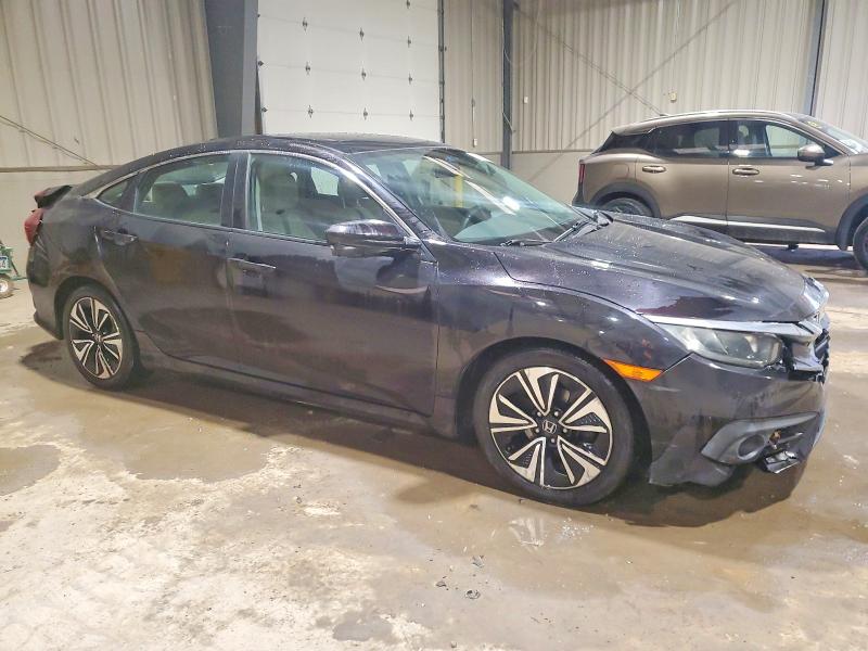 Photo 4 from auction – 2017 HONDA CIVIC EX with VIN 19XFC1F34HE208295