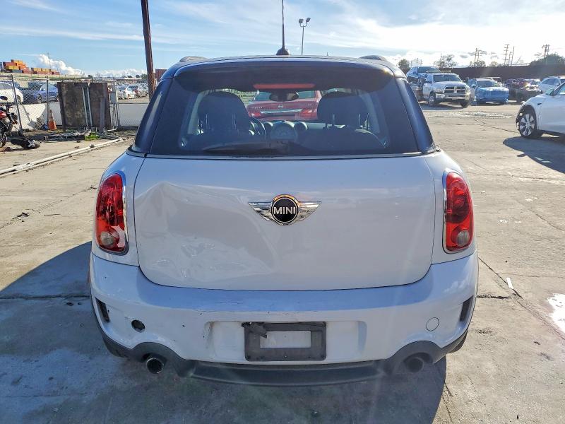 Photo 6 from auction – 2011 MINI COOPER S C with VIN WMWZC3C50BWL78565