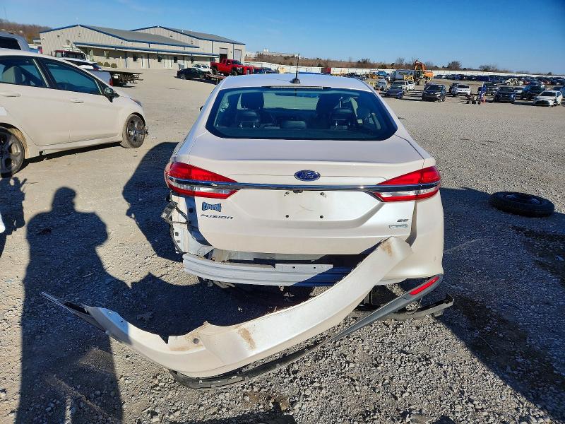 Photo 6 from auction – 2018 FORD FUSION with VIN 3FA6P0HD6JR196286