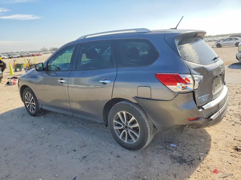 Photo 2 from auction – 2016 NISSAN PATHFINDER with VIN 5N1AR2MN2GC665952