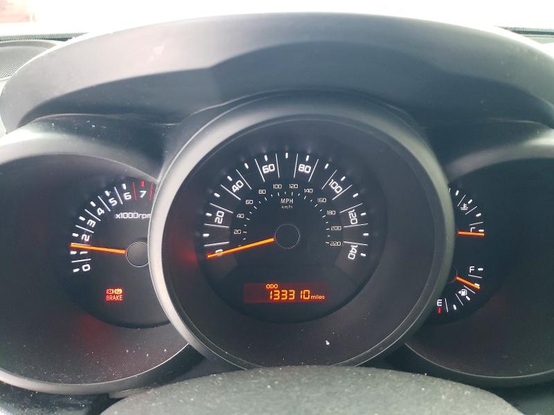 Photo 9 from auction – 2011 KIA SOUL with VIN KNDJT2A15B7715719
