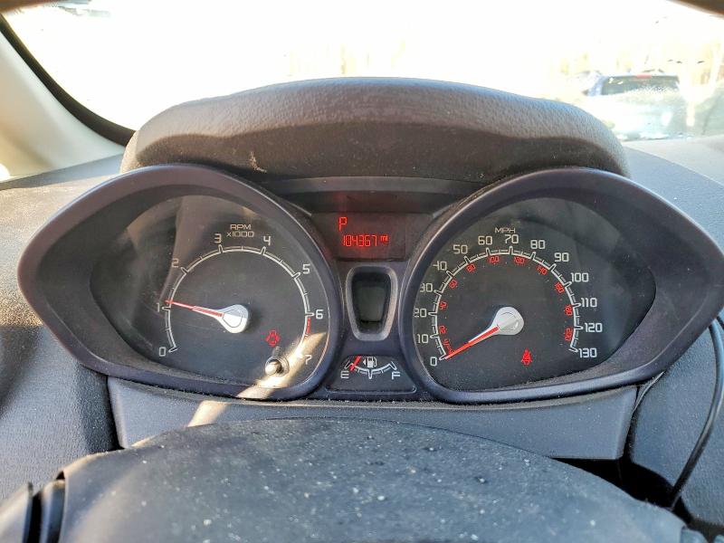 Photo 9 from auction – 2011 FORD FIESTA S with VIN 3FADP4AJ8BM143974