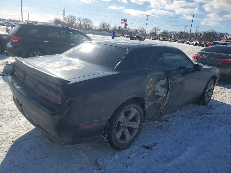 Photo 3 from auction – 2016 DODGE CHALLENGER with VIN 2C3CDZAG2GH285134