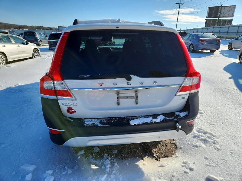 Photo 6 from auction – 2015 VOLVO XC70 3.2 with VIN YV4952NA6F1202007
