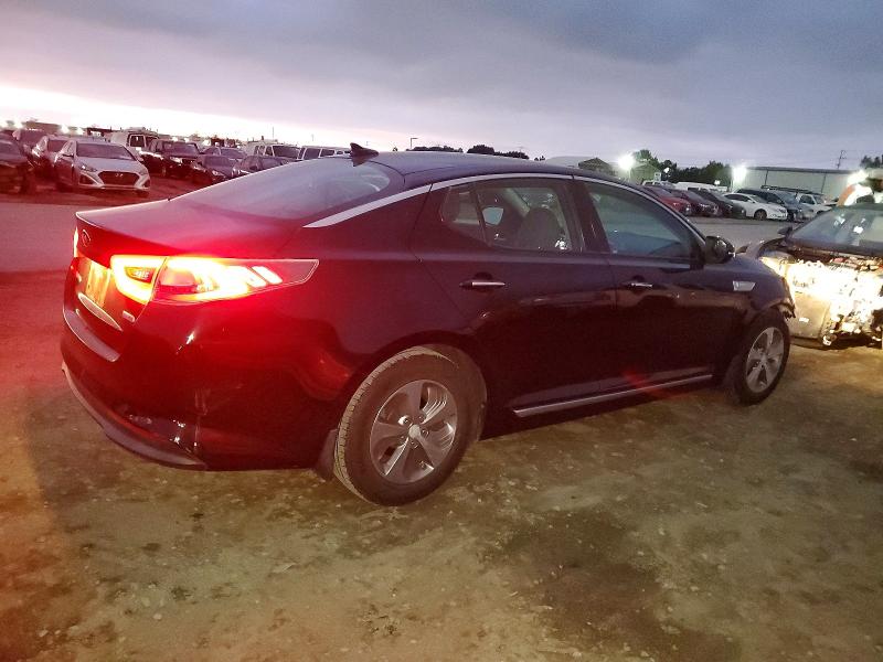 Photo 3 from auction – 2016 KIA OPTIMA with VIN KNAGM4AD0G5095990