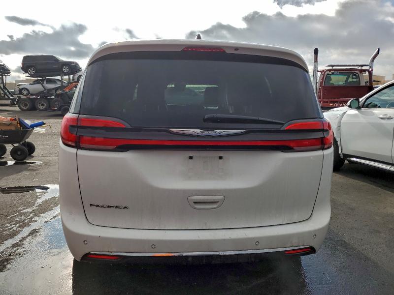 Photo 6 from auction – 2025 CHRYSLER PACIFICA S with VIN 2C4RC1BG4SR503487