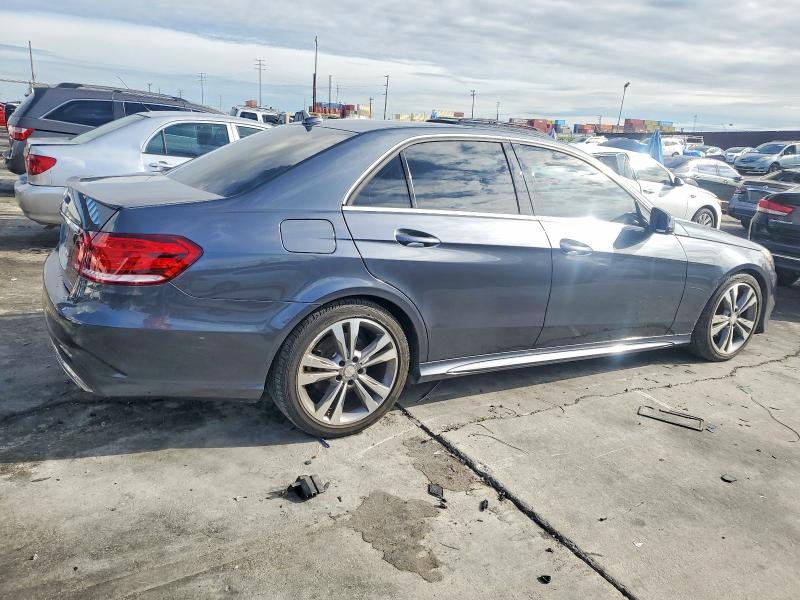 Photo 3 from auction – 2015 MERCEDES-BENZ E with VIN WDDHF5KB0FB091352