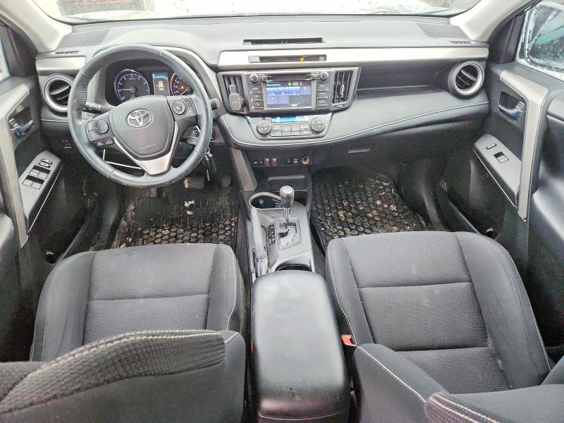 Photo 8 from auction – 2016 TOYOTA RAV4 XLE with VIN 2T3WFREV3GW250419