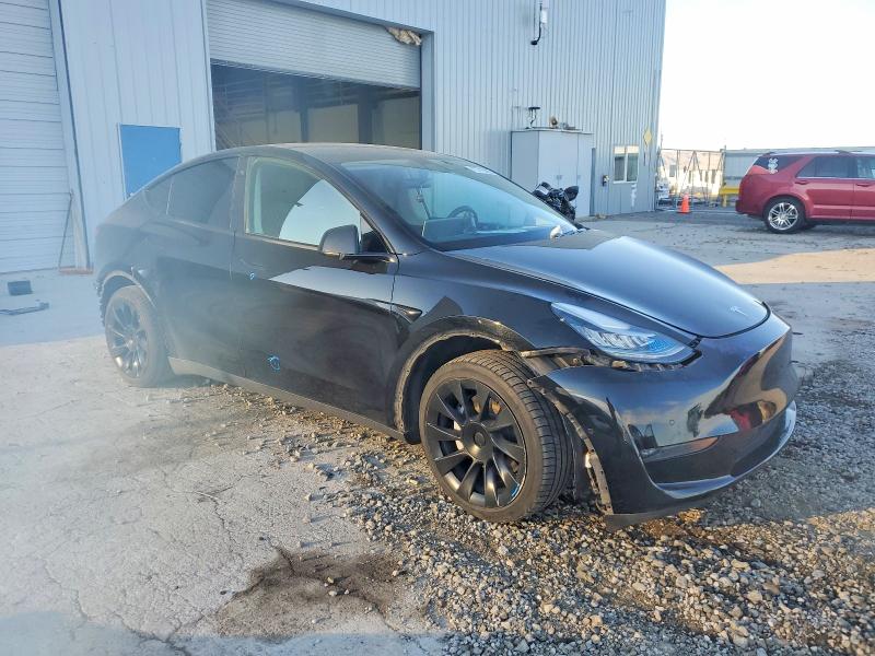 Photo 4 from auction – 2020 TESLA MODEL Y with VIN 5YJYGDEE7LF052144