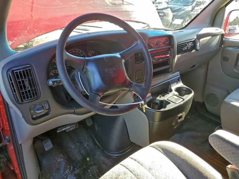 Photo 8 from auction – 2001 GMC SAVANA G15 with VIN 1GTEG15W211100262