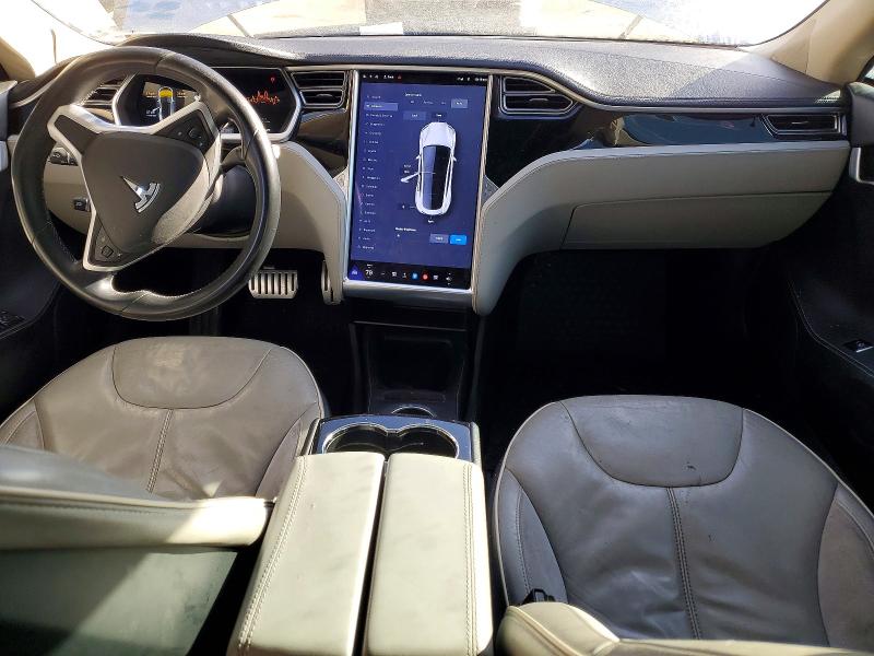 Photo 8 from auction – 2013 TESLA MODEL S with VIN 5YJSA1CP6DFP23587