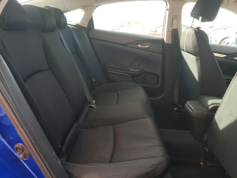 Photo 10 from auction – 2018 HONDA CIVIC LX with VIN 19XFC2F57JE020285