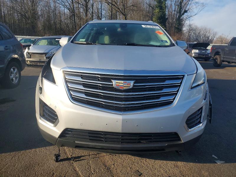 Photo 5 from auction – 2019 CADILLAC XT5 with VIN 1GYKNERS9KZ244492