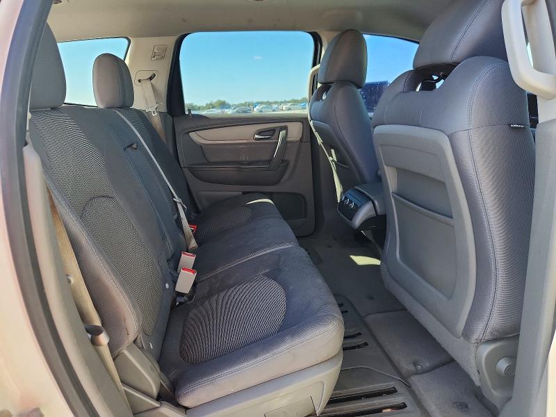 Photo 11 from auction – 2015 CHEVROLET TRAVERSE with VIN 1GNKRFEDXFJ126843