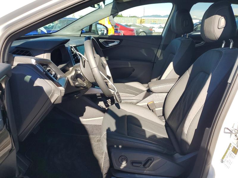 Photo 7 from auction – 2024 AUDI Q4 E-TRON with VIN WA1LUBFZ5RP042763