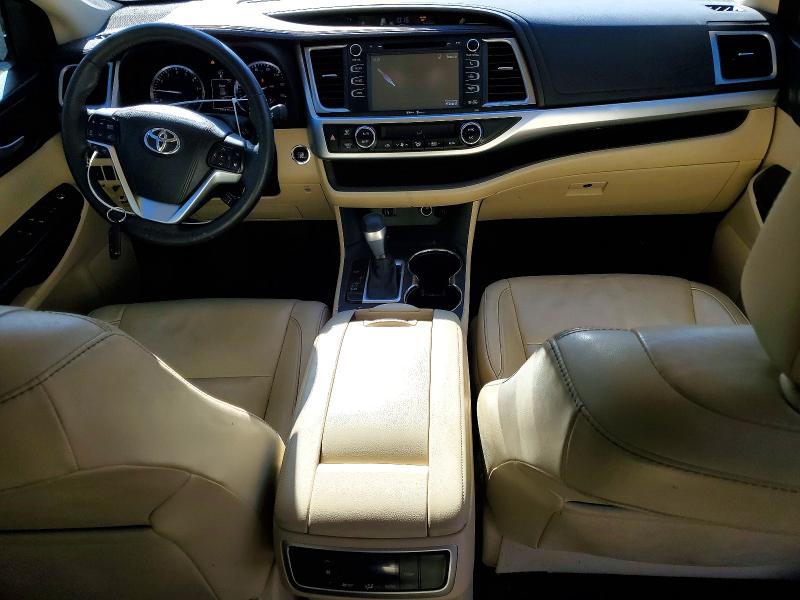 Photo 8 from auction – 2015 TOYOTA HIGHLANDER with VIN 5TDKKRFH4FS098184