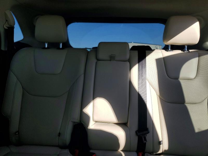 Photo 10 from auction – 2018 FORD EDGE TITAN with VIN 2FMPK3K8XJBB51176