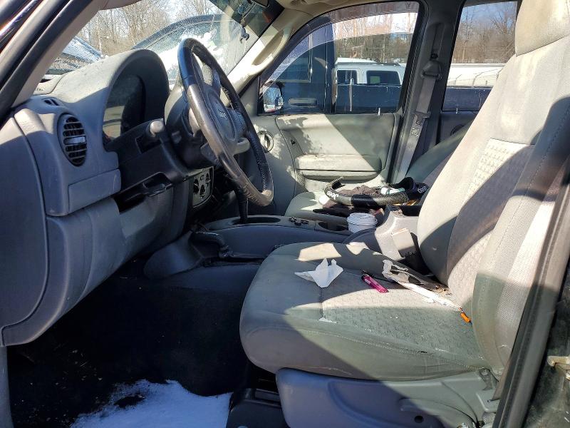 Photo 7 from auction – 2005 JEEP LIBERTY SP with VIN 1J4GL48K25W519682