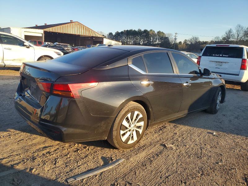 Photo 3 from auction – 2019 NISSAN ALTIMA S with VIN 1N4BL4BV1KC212929