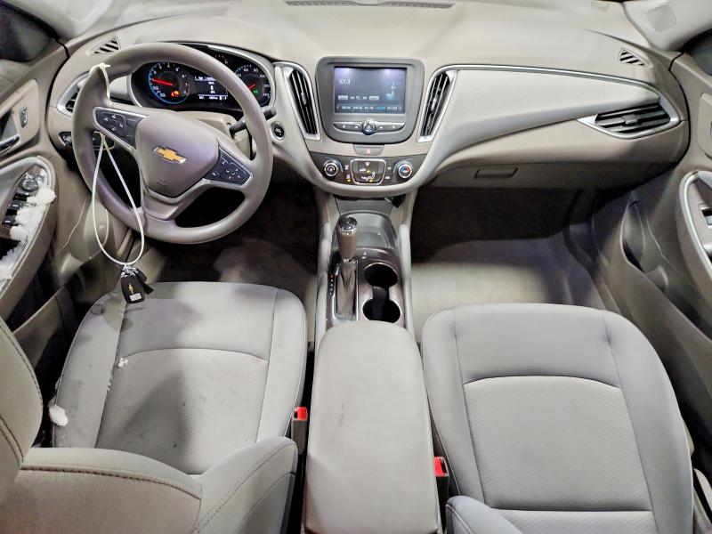 Photo 8 from auction – 2017 CHEVROLET MALIBU with VIN 1G1ZB5ST2HF264392
