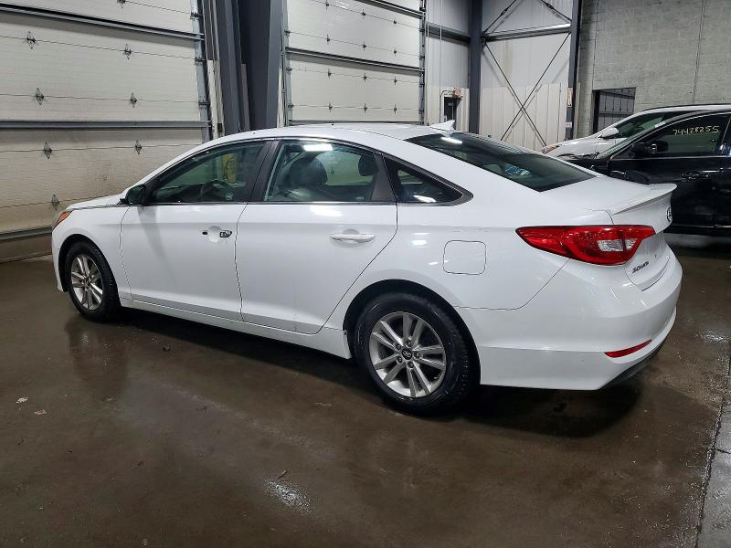 Photo 2 from auction – 2015 HYUNDAI SONATA SE with VIN 5NPE24AFXFH004417