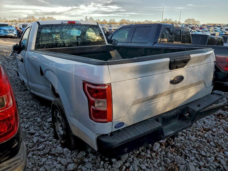 Photo 2 from auction – 2018 FORD F150 with VIN 1FTMF1CB7JKE33839