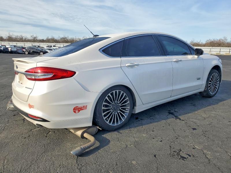 Photo 3 from auction – 2018 FORD FUSION TIT with VIN 3FA6P0SU2JR224867