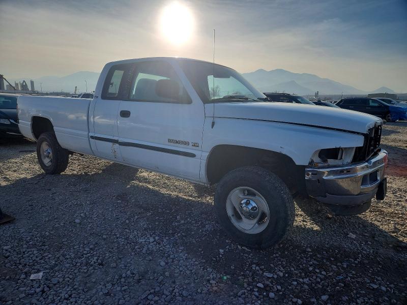 صورة رقم 4 من المزاد - 2000 DODGE RAM 1500 مع VIN 1B7HF13Z2YJ123404