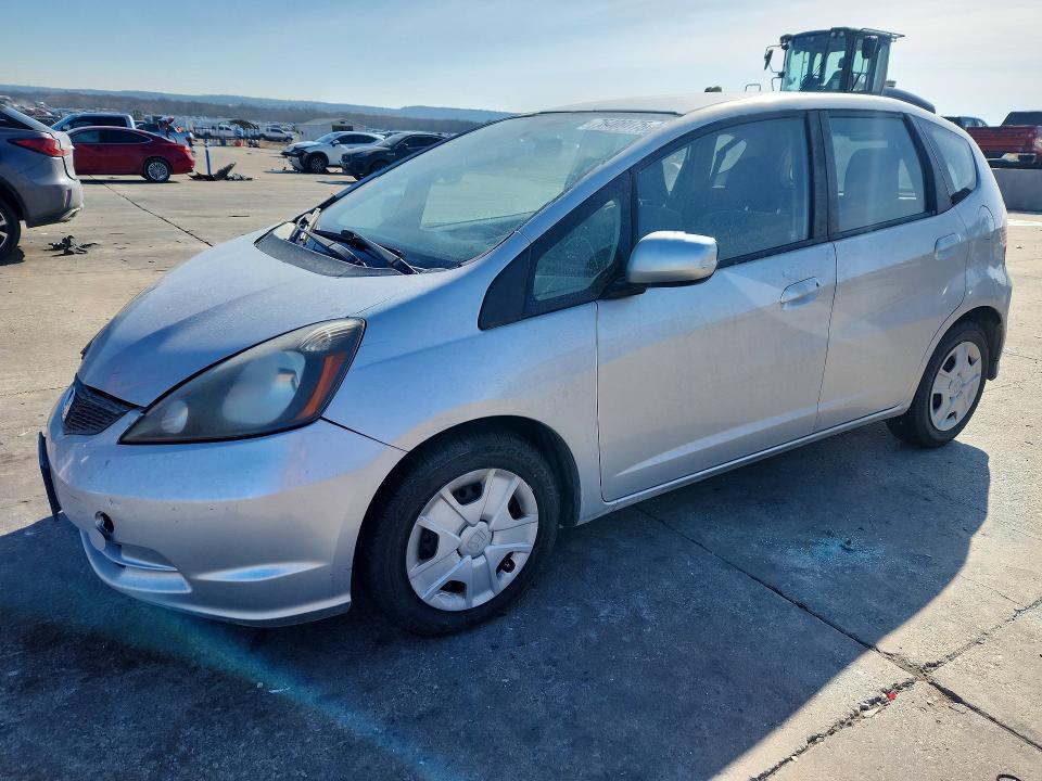 HONDA FIT 2012 with VIN JHMGE8H32CS006578 - Photo from auction