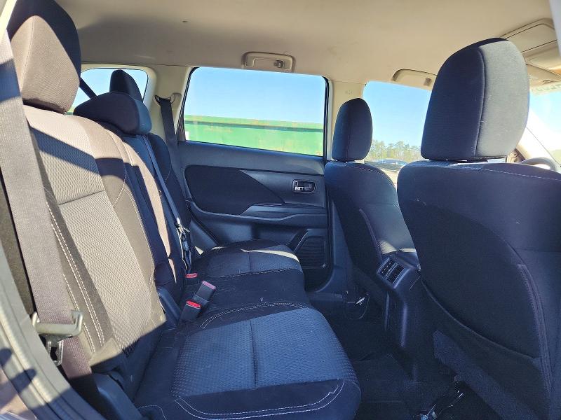 Photo 11 from auction – 2020 MITSUBISHI OUTLANDER with VIN JA4AD2A32LZ034318