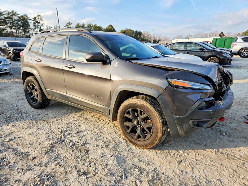 Photo 4 from auction – 2014 JEEP CHEROKEE with VIN 1C4PJMBS6EW216005