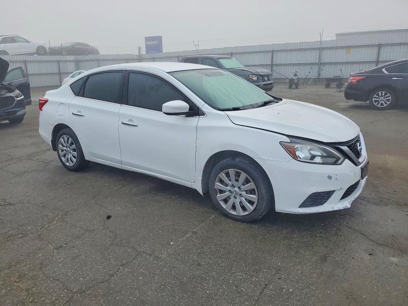 Photo 4 from auction – 2017 NISSAN SENTRA with VIN 3N1AB7AP2HY214060