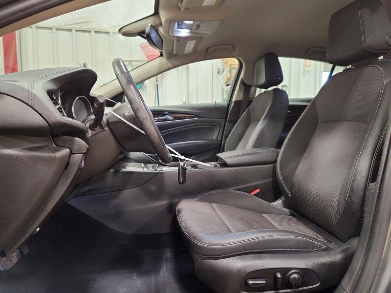Photo 7 from auction – 2018 BUICK REGAL with VIN W04GM6SX7J1127494