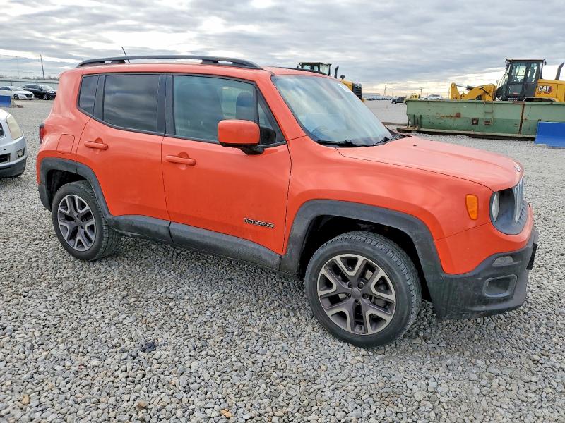 Photo 4 from auction – 2015 JEEP RENEGADE L with VIN ZACCJBBT6FPB26945