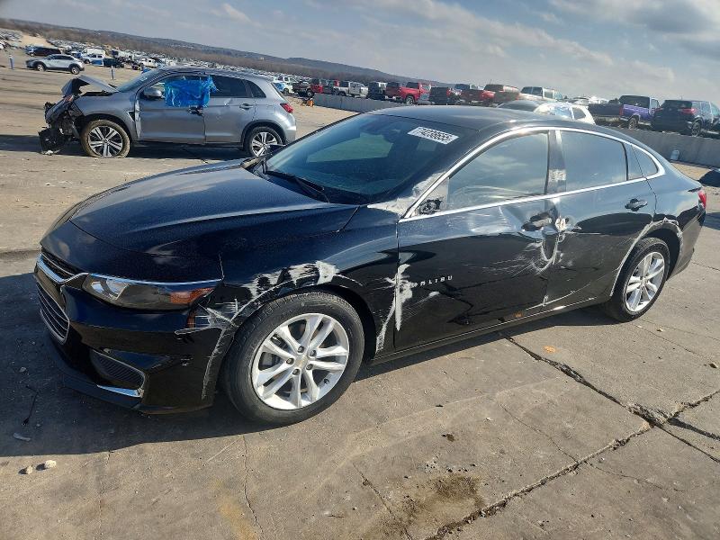 CHEVROLET MALIBU 2018 with VIN 1G1ZD5ST0JF265850 - Photo from auction